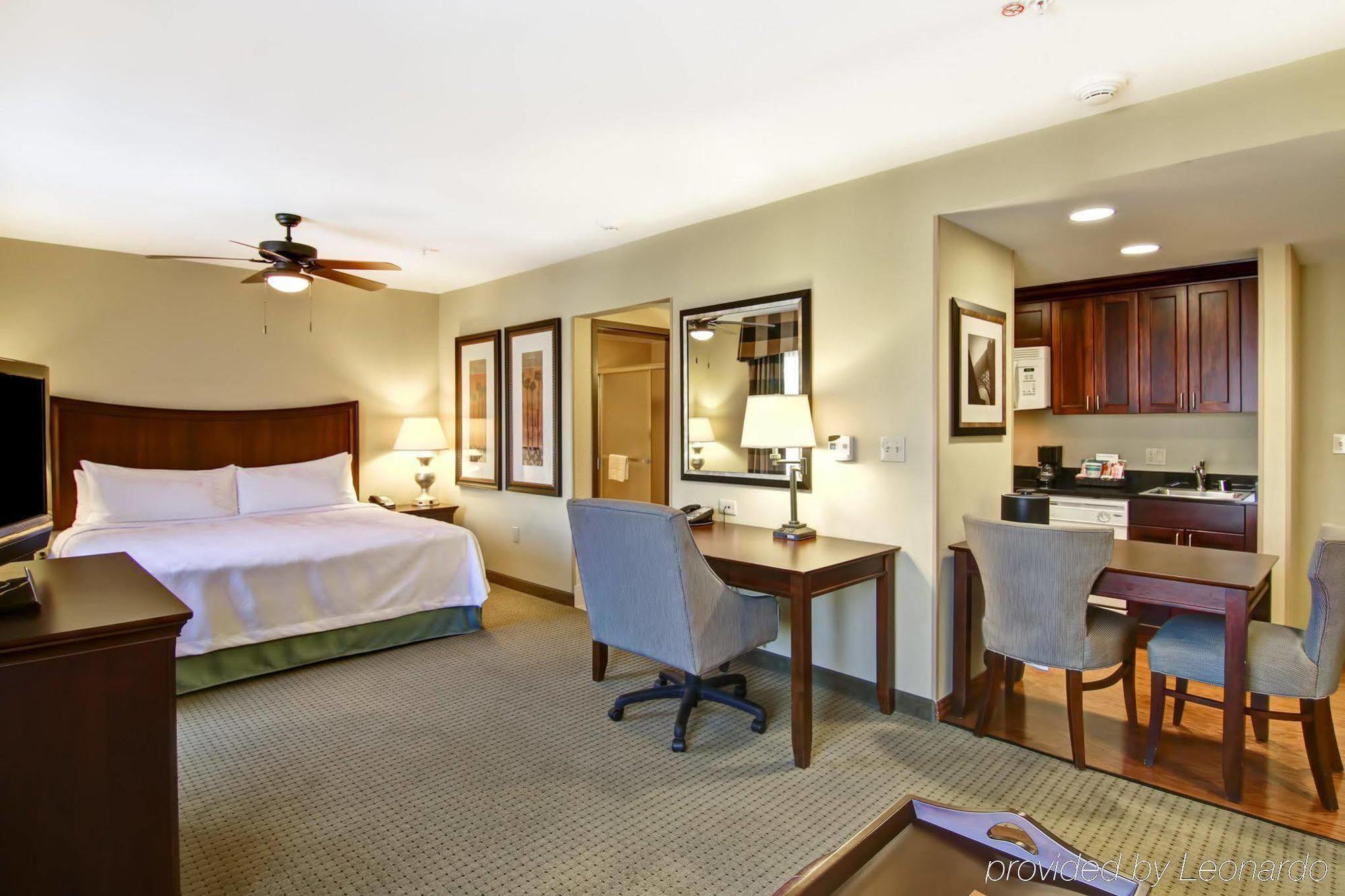 Homewood Suites By Hilton Fresno Extérieur photo